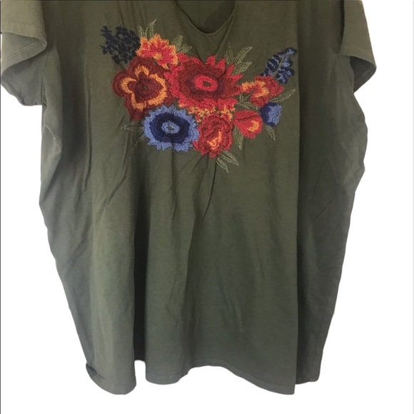 TORRID OLIVE EMBROIDERED CHOKER TEE - Picture 6 of 10
